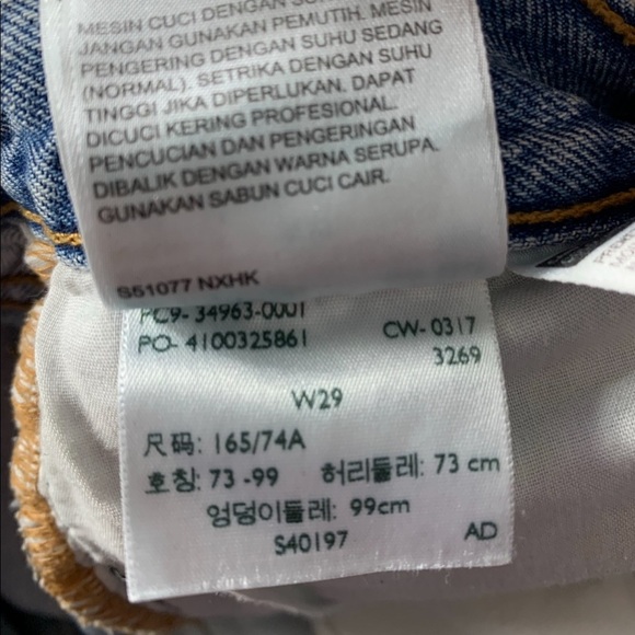 Levi’s Button Fly Raw Hem Distressed 100% Cotton Jean Denim Mini Skirt - Picture 8 of 12